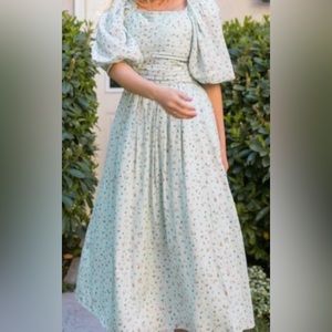 Ivy City Co Floral Hazel Midi Dress